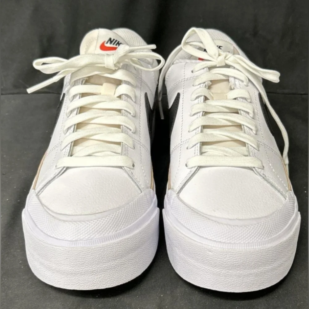 Nike Court Legacy Lift Platform Sneakers Size 8 NWOT MSRP $94.99 - Picture 3 of 10